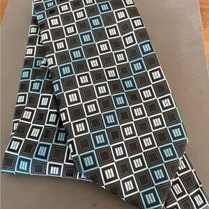 Giorgio Brutini Collezione Tie Size 3.5" x 60" Gray Purple Silver Teal Geo Print